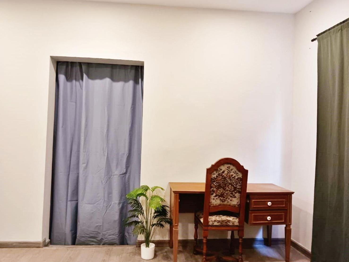 Hidden Dragon X Yaowarat Road Apartment Банкок Екстериор снимка